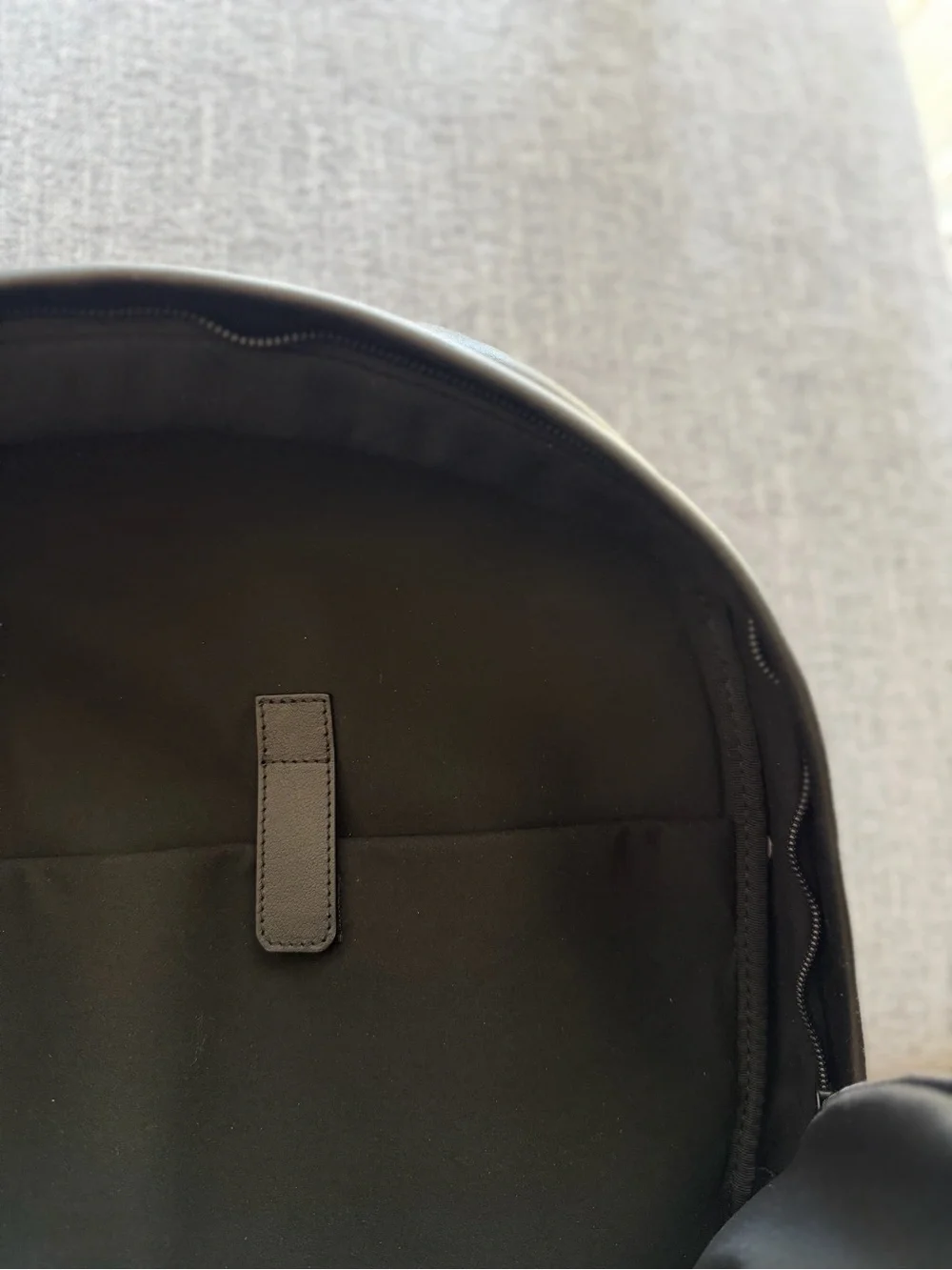 Audemars Piguet Black Smooth Leather-Style Men's Backpack